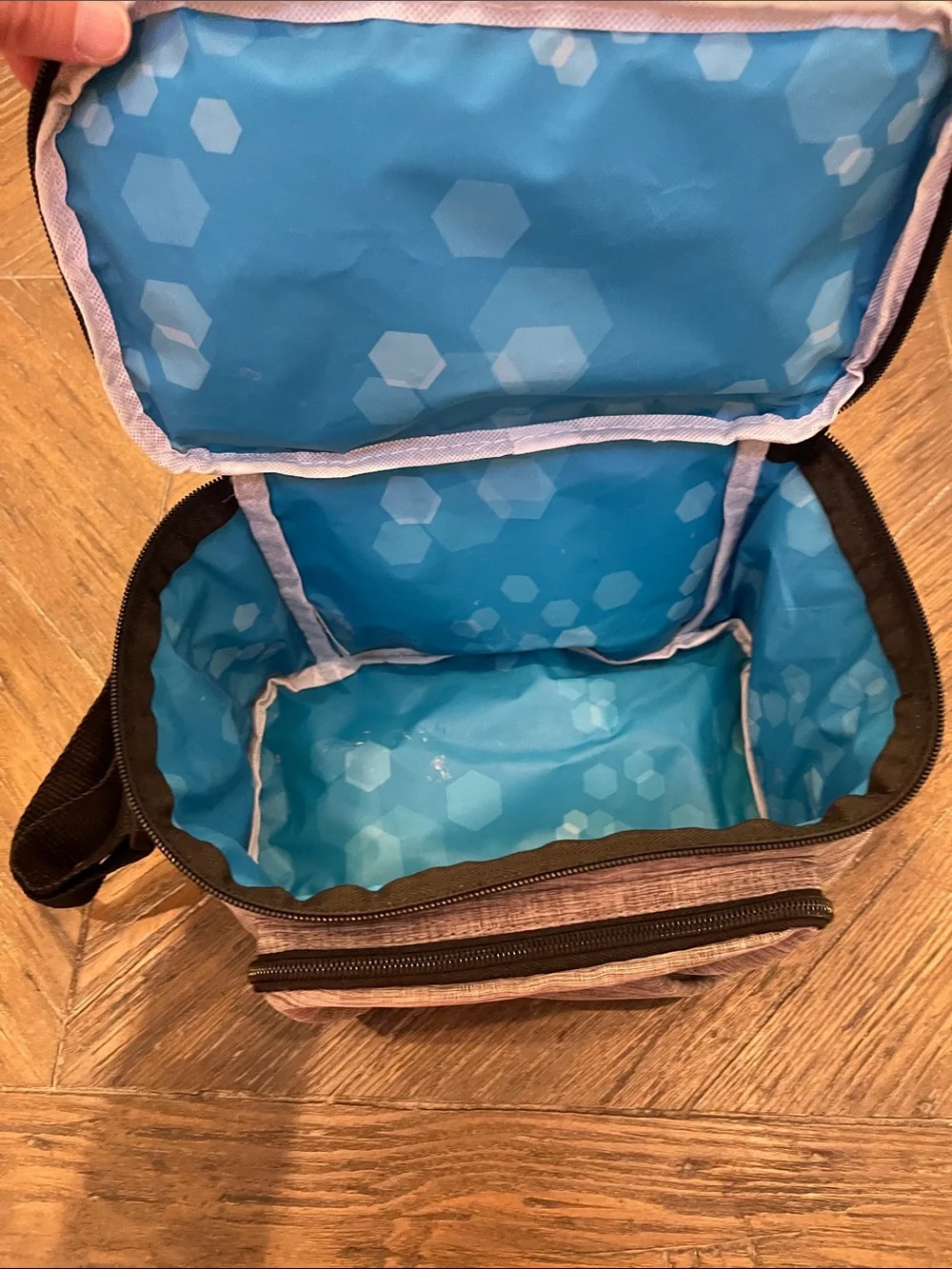 Set of 2 Gray Insulated Bottle Bag and Backpack